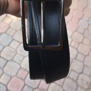 Reversible Black/Brown Leather Belt Sz 46